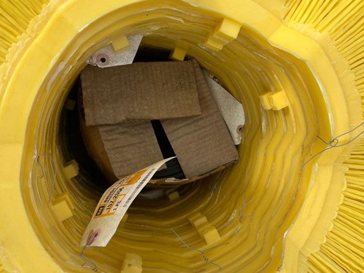 caterpillar-100-image-17