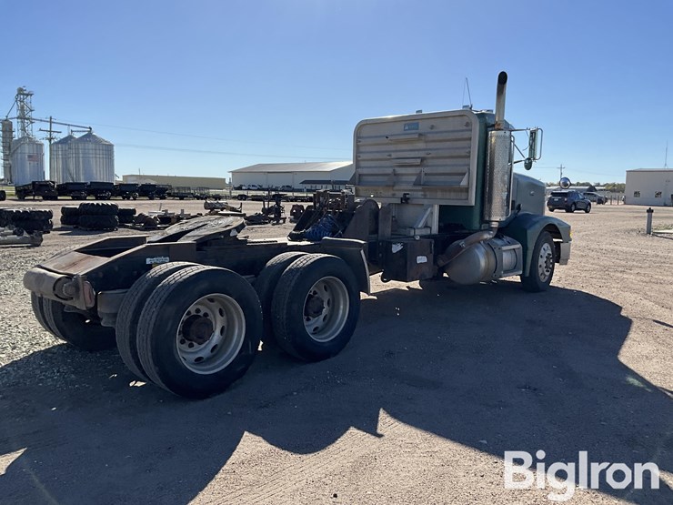 1992-peterbilt-377-image-5