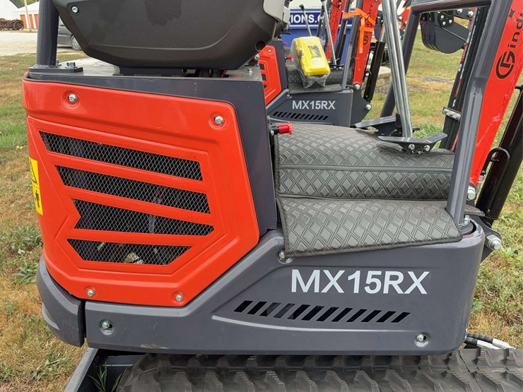mini-excavator-mx15rx-image-31
