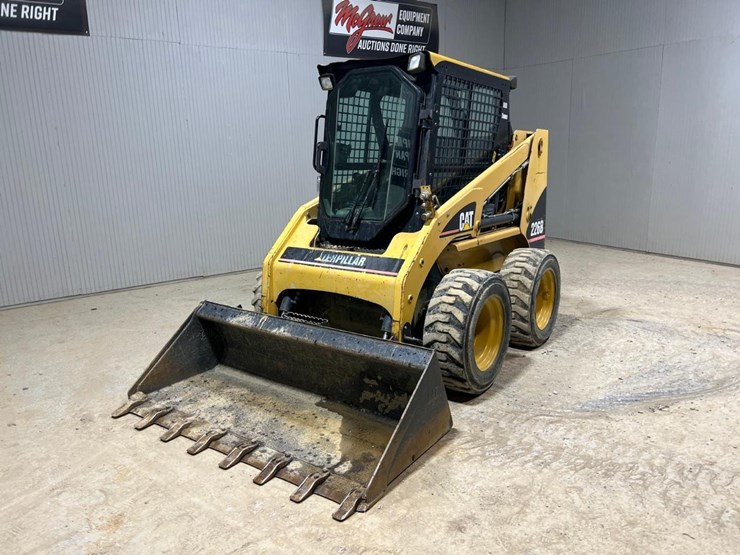 caterpillar-226-image-2