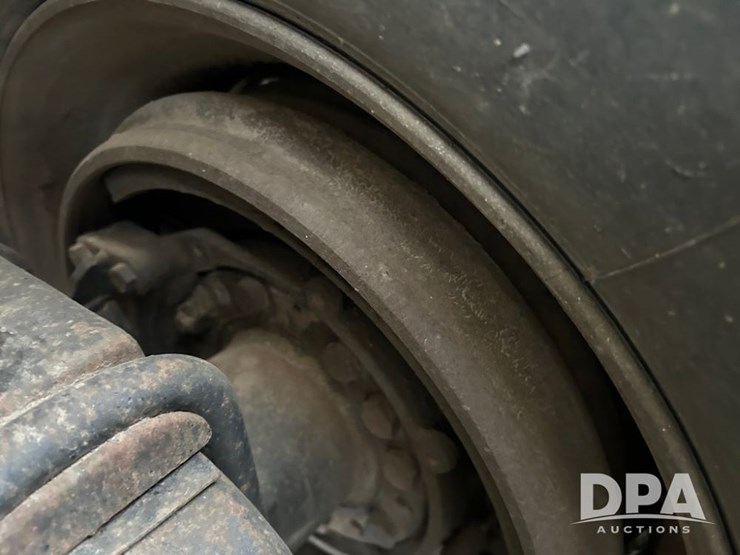 1992-international-9400-image-43