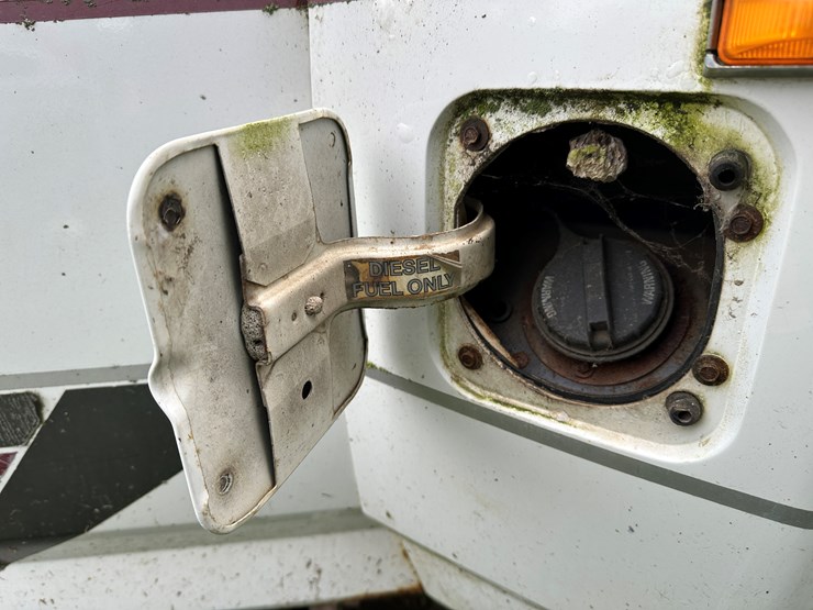 1995-ford-f350-xlt-image-35