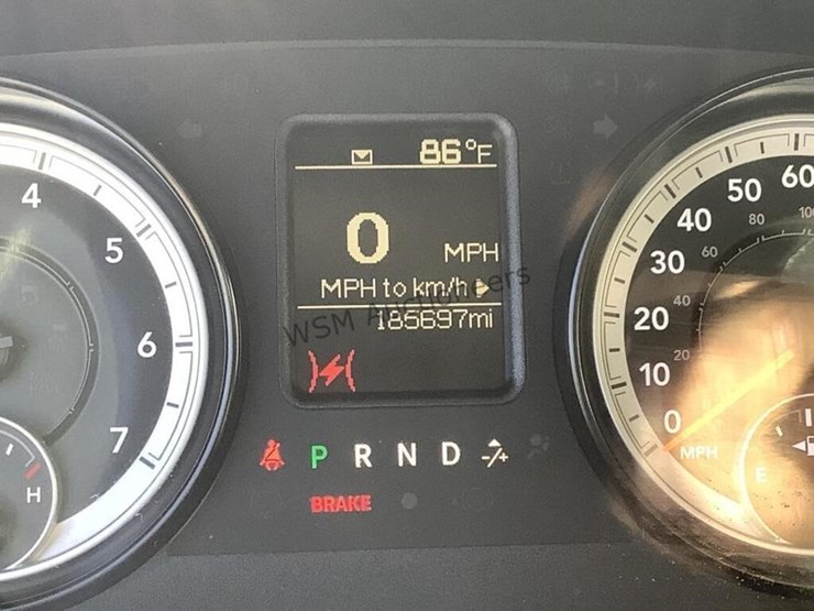 2014-ram-4500-bucket-truck-image-27