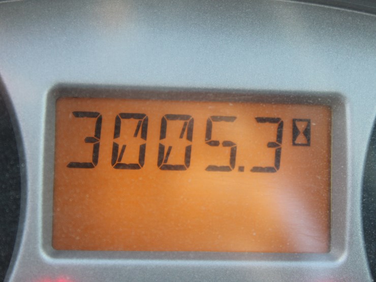 2016-bobcat-e32i-image-60