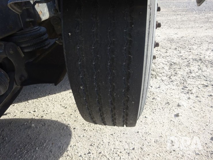 2016-freightliner-coronado-day-cab-glider-truck-(pz13983,-unit-716)-image-56