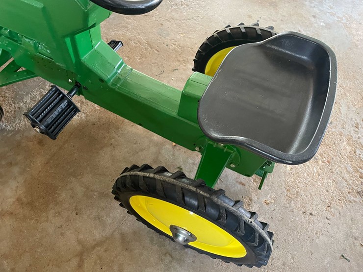 #6625-•-john-deere-7410-pedal-tractor-image-7