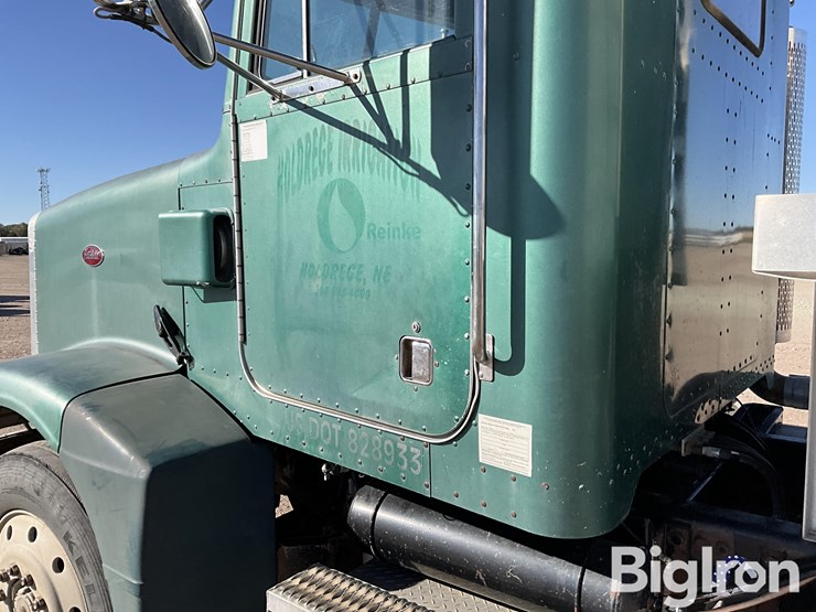 1992-peterbilt-377-image-14