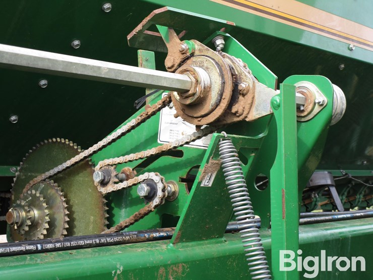 2012-great-plains-2s2600hd-image-17