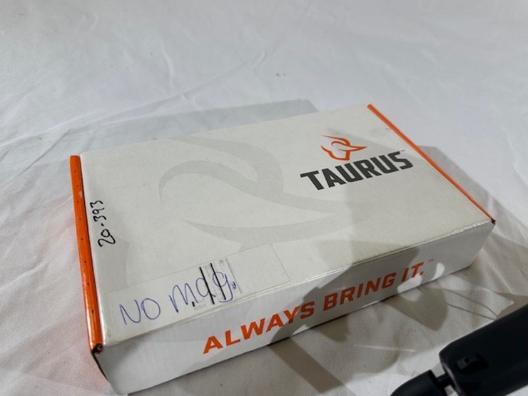 #2025-00066-•-taurus-g2c-pistol-image-3