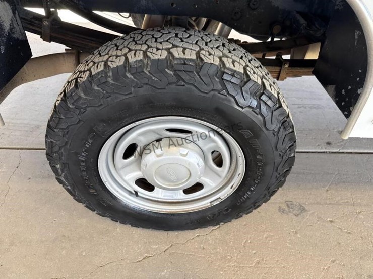 2012-ford-f350-image-9