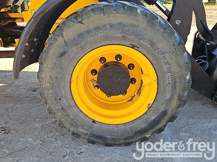 2023-jcb-407-image-10