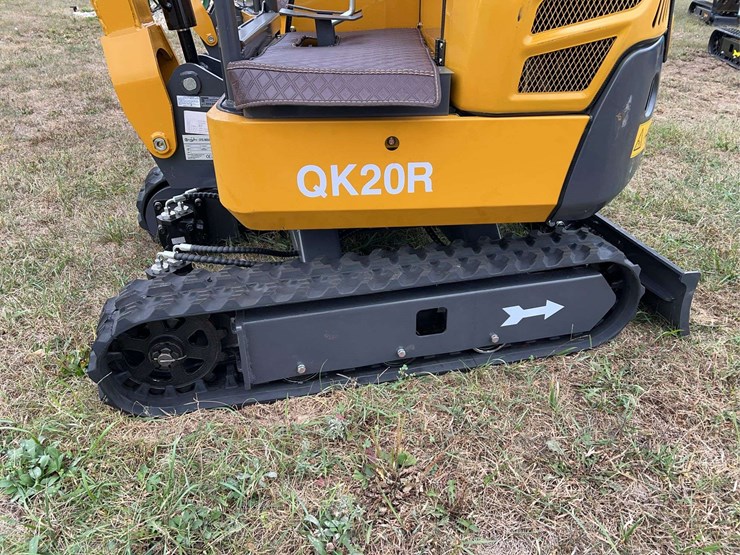 mini-excavator-qk20r-image-12