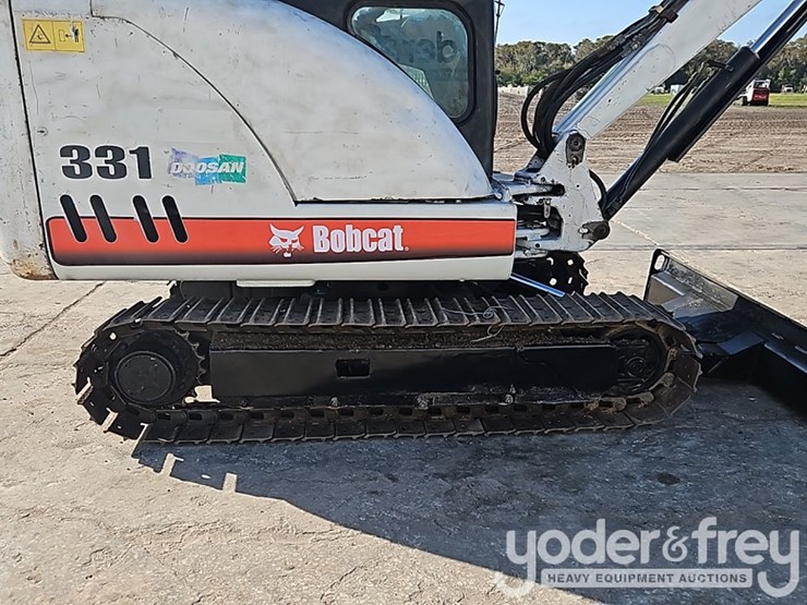 bobcat-331g-image-8