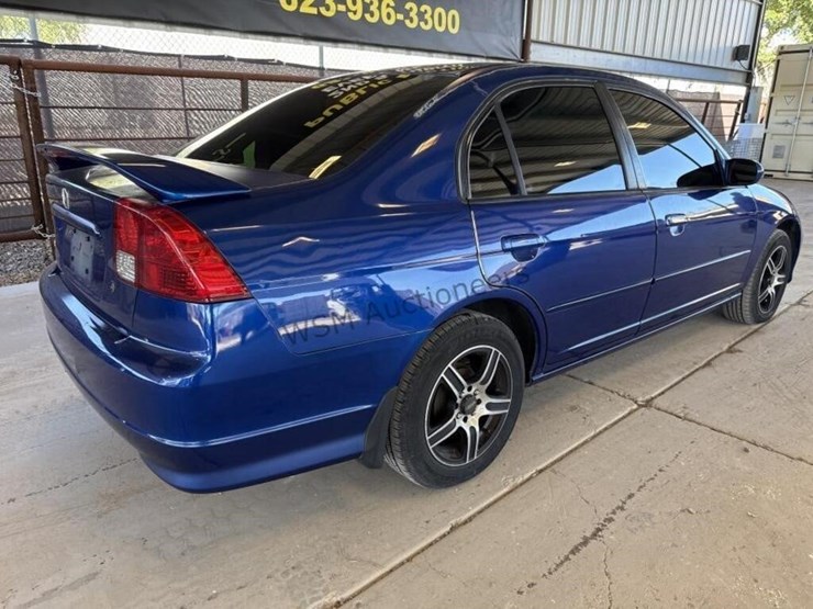 2005-honda-civic-sdn-image-7