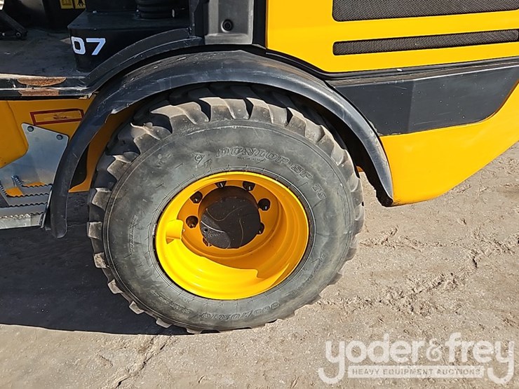 2023-jcb-407-image-17