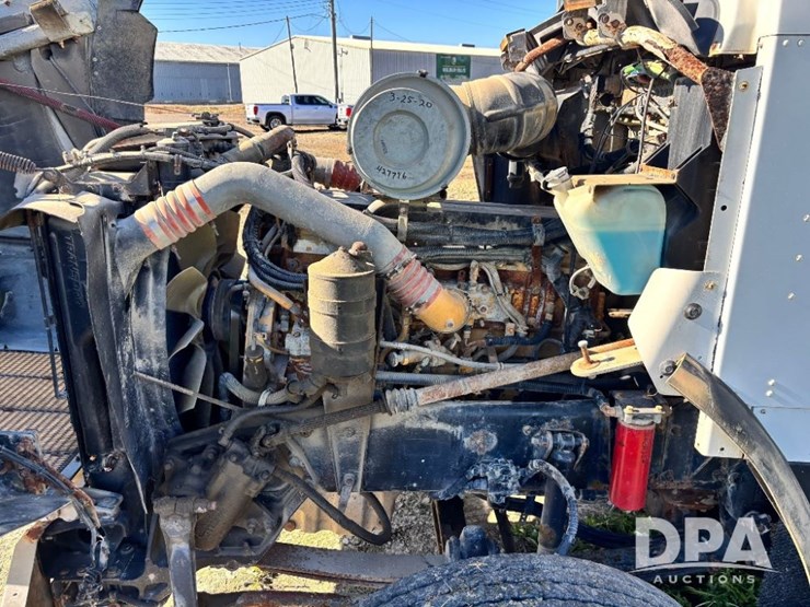 2007-kenworth-t800-image-55