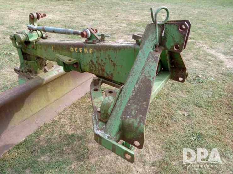 john-deere-115-image-3