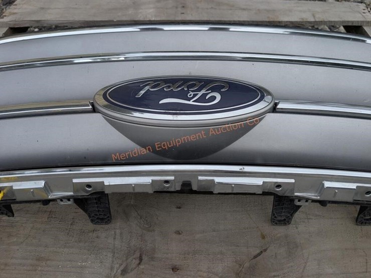 2016-ford-edge-image-4