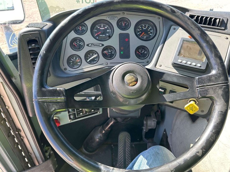 2007-pierce-dash-image-16