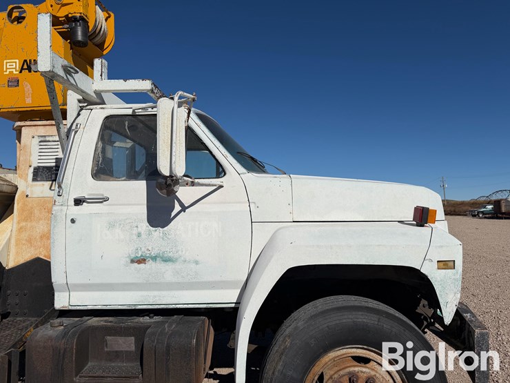 1989-ford-f800-image-11