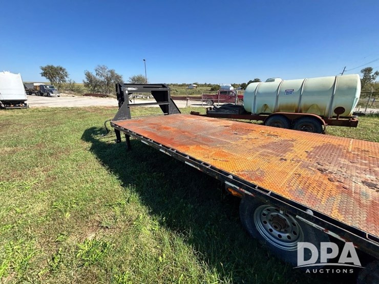 2004-load-max-gooseneck-trailer-(gp11715,-unit-126169)-image-7