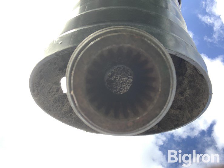 2006-john-deere-567-image-11