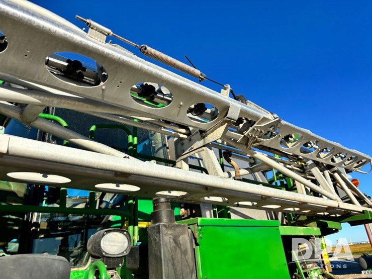 2013-john-deere-4830-image-87