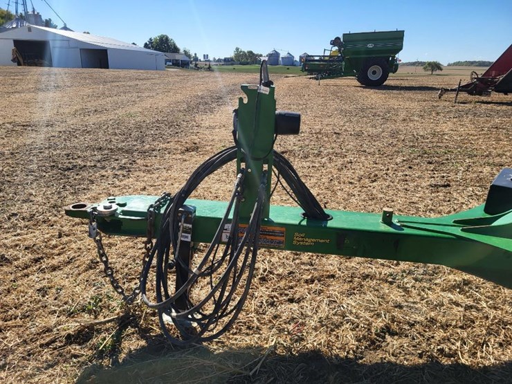 2012-john-deere-2620-image-9