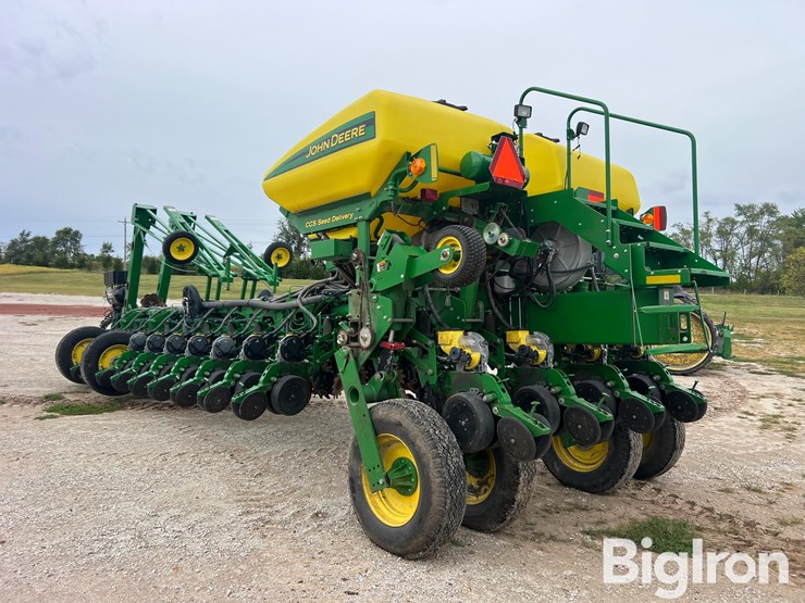 2012-john-deere-1770nt-ccs-image-7