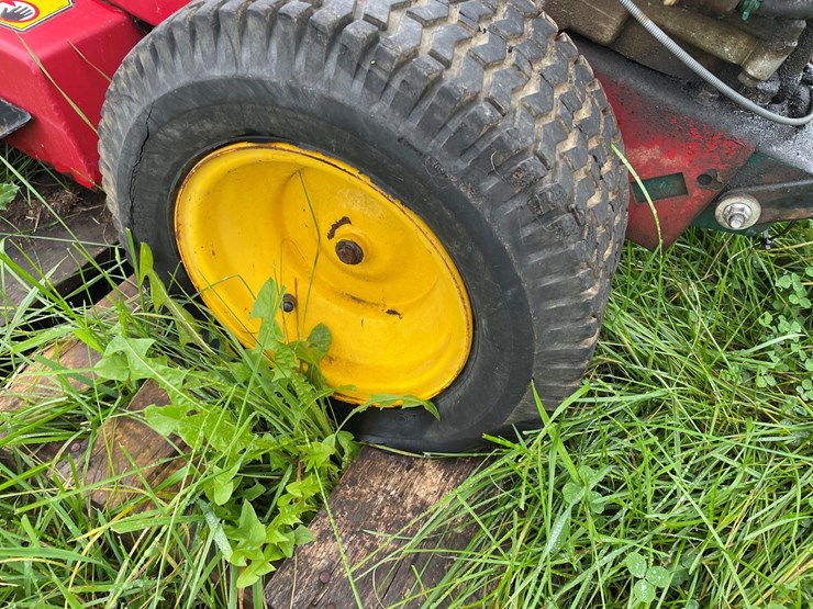 #8134-•-yard-man-brush-cutter-image-20