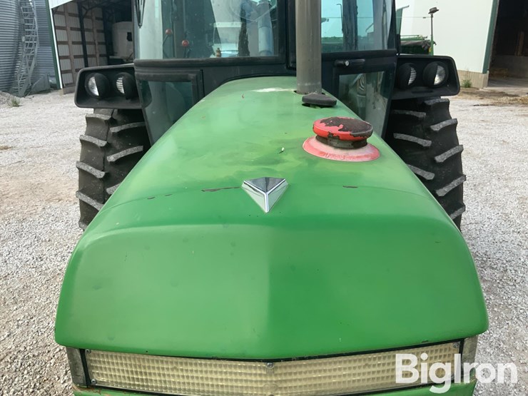 1984-john-deere-2350-image-16