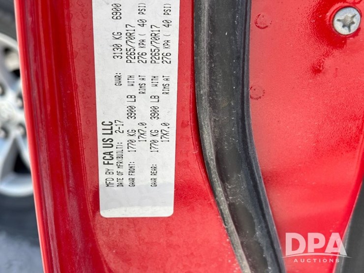 2017-ram-1500-slt-image-92