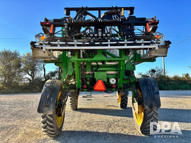 2013-john-deere-4830-image-15