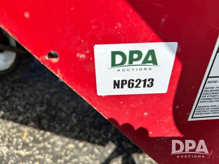 2014-miller-nitro-5275-image-41