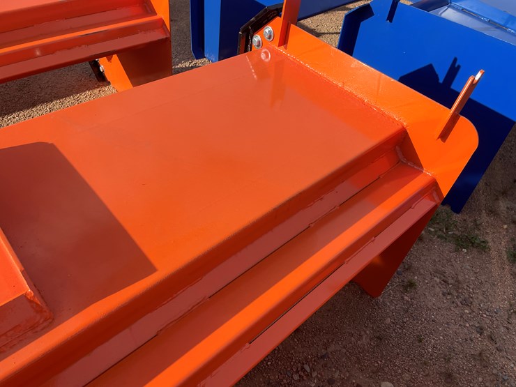 #4060-•-10'-hd-snow-pusher-attachment-image-5