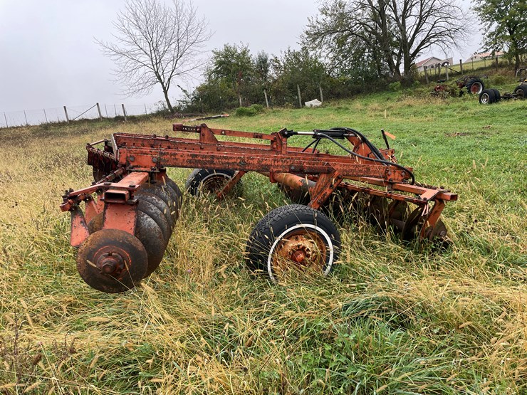 #8112-•-disc-image-5