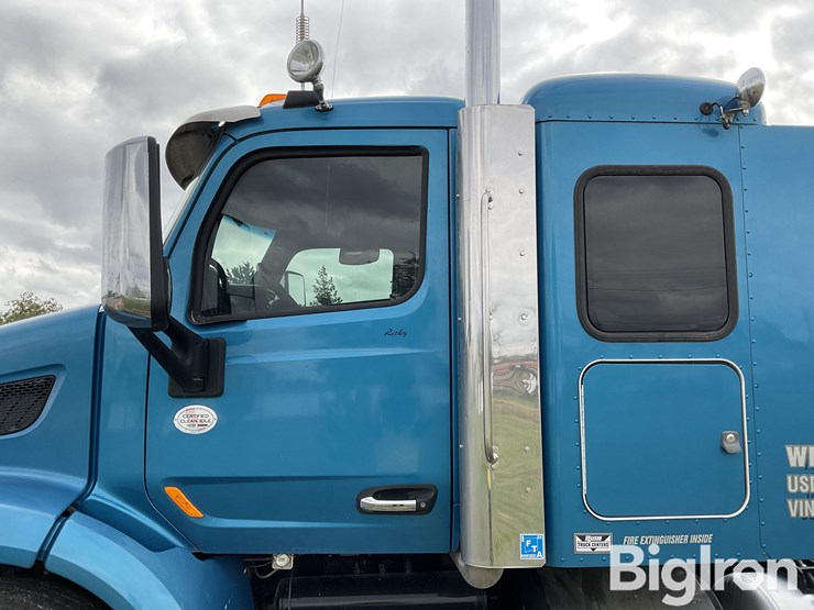 2020-peterbilt-579-image-14