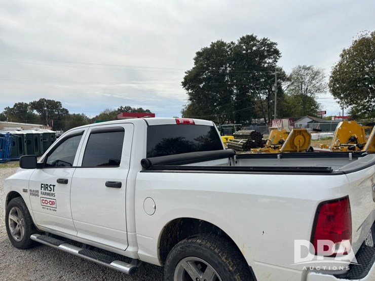 2013-dodge-ram-1500-image-16