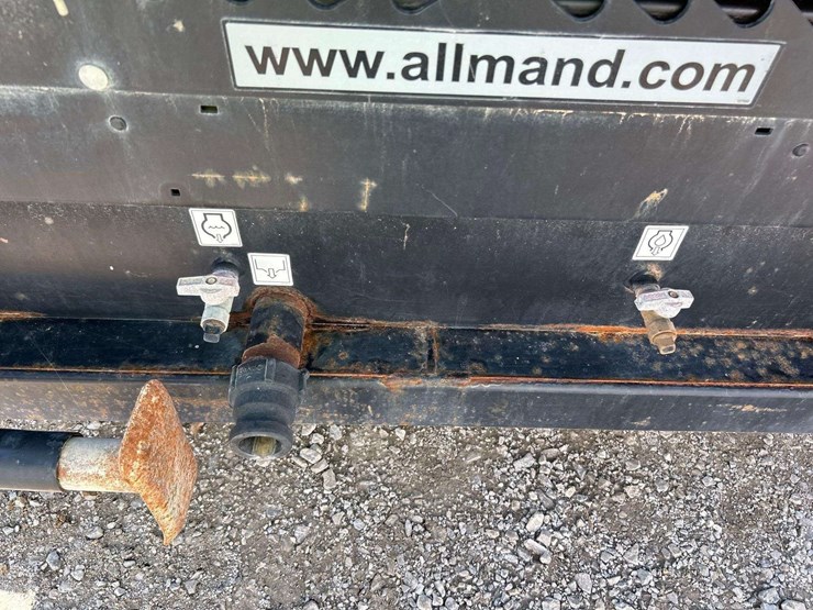 2021-allmand-bros-maxi-lite-ii-image-11