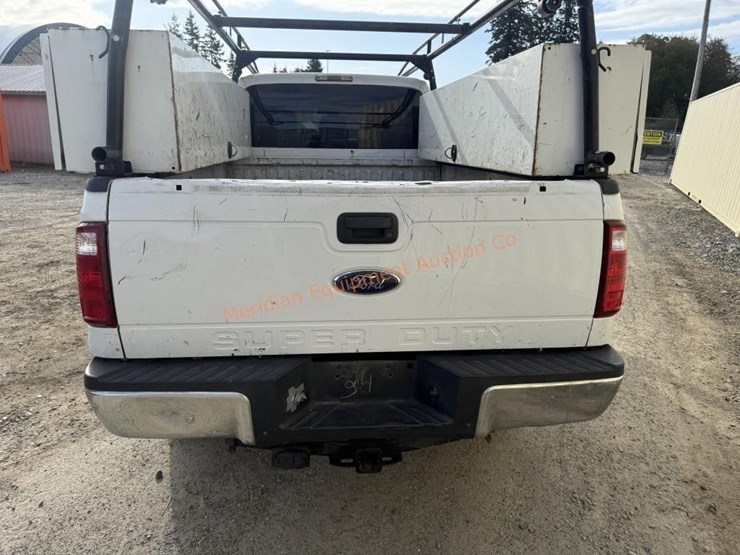 2015-ford-f350-xlt-image-21