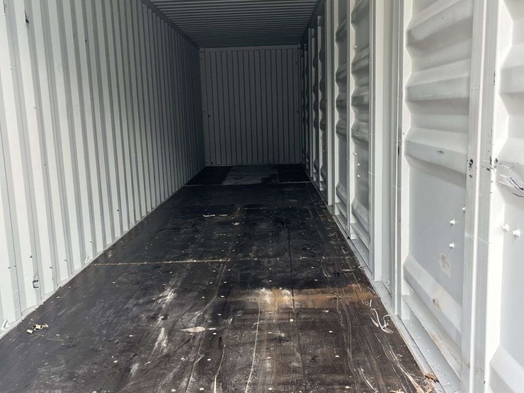 40-ft-shipping-container-image-3