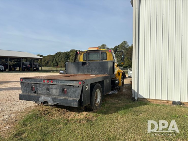 2007-international-durastar-4300-image-5