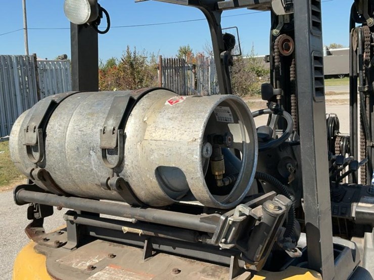 caterpillar-c5000-image-38