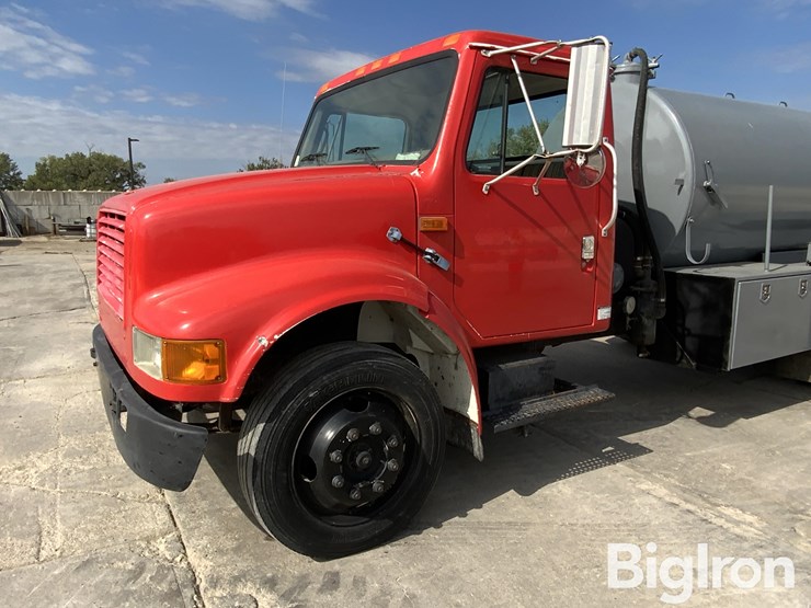 1999-international-4700-image-11