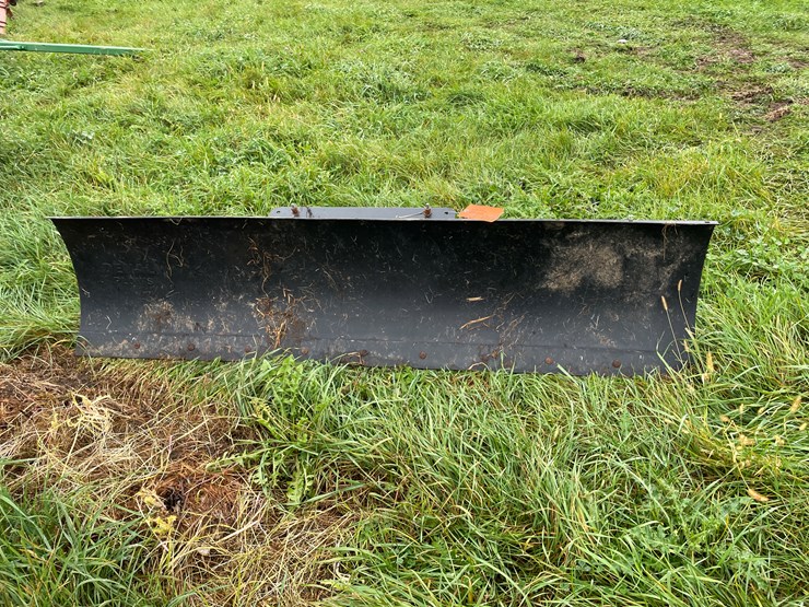 #8131-•-72"-atv-plow-image-2