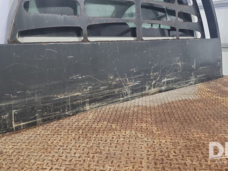 2015-dodge-ram-5500-image-12