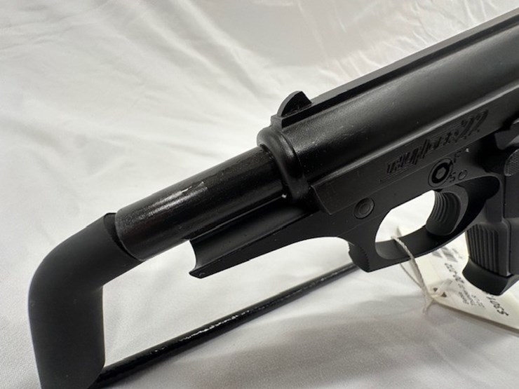 #2025-00052-•-bersa-thunder-22-pistol-image-27