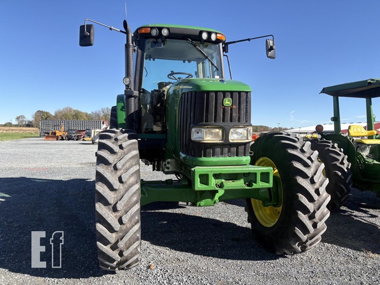 2004-john-deere-7420-image-3