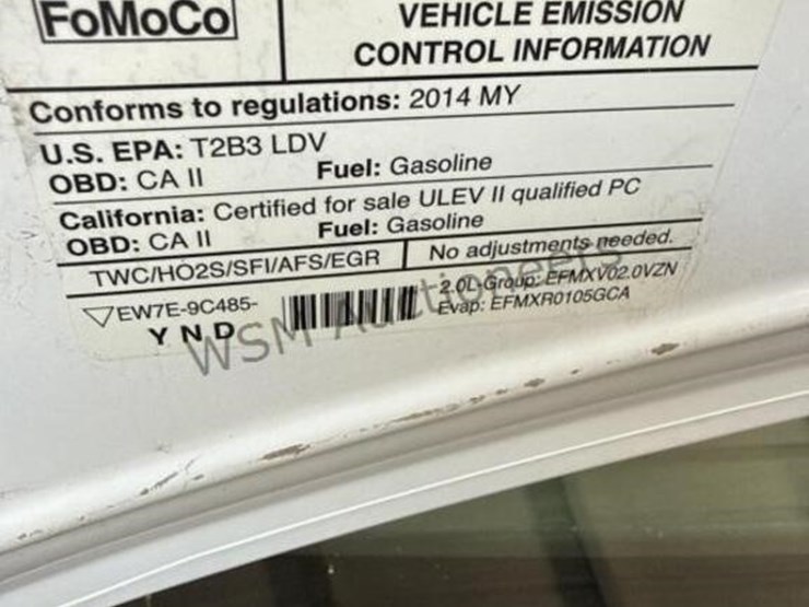 2014-ford-c-max-hybrid-wagon-image-10