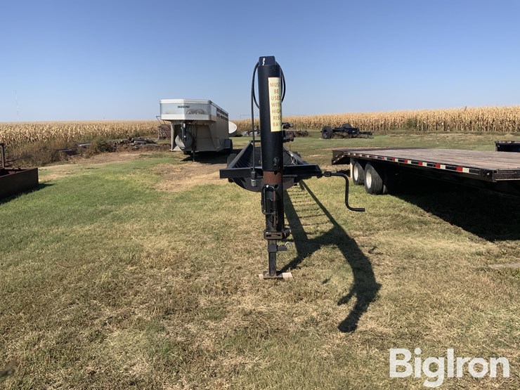 2021-circle-m-8-bale-t/a-retriever-trailer-image-2